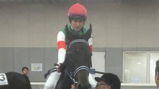 日曜新潟５Ｒ新馬はプロスペリティが制す
