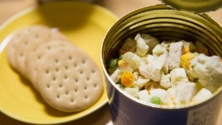 災害に備えよう！備蓄しておくべきものと健康を守るポイントとは