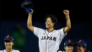 【女子W杯】日本が前人未到の6連覇　先発・里は3大会連続MVP「みんなで勝ち取った勝利」