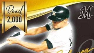 ロッテ「FUKUMETERコレクションカード」配布日程決定　福浦の2000安打を後押し