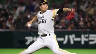 逆転優勝を狙うホークス。好調な千賀と石川を支えるトレーナーの教え