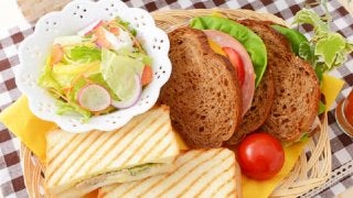 ダイエッター必見！太りにくいサンドイッチの選び方4つ
