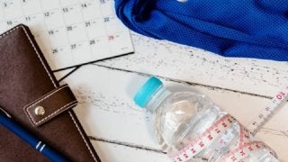 ハードな運動や食事制限なし！規則正しい生活で健康的に痩せられるかも！？【8時間ダイエット】