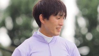 藤岡康太騎手 神戸新聞杯をワグネリアンで制してJRA通算500勝達成！