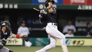 ソフトバンク、怒涛の猛攻で3回に同点　対鷹18戦未勝利の菊池つかまる