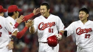 鈴木がサヨナラ打！延長11回、4時間超の熱戦を広島東洋が制す！