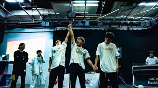 フリースタイルフットボール「Vibes Kings vol.３」でAmaが優勝