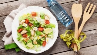 美肌にも効果あり！海外で話題のパワーサラダのとり入れ方