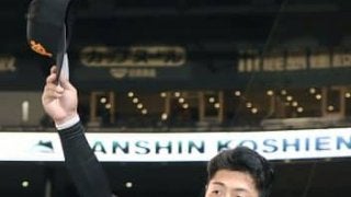 恩返しの2発！読売巨人の若き4番・岡本が3割30本100打点を達成！