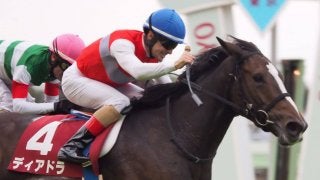 【府中牝馬S】ルメール「直線入ってからちょっと心配しました」ディアドラが豪脚一閃！32.3の上がりで差し切る