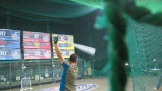 バッティングの腕に覚えのあるBG編集部員が「レッドブル・バッティングマニア」に参加してみた