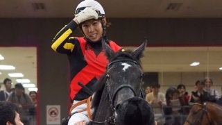 【アイビーS】北村友「改めて能力の高い馬だと思いました」クロノジェネシスがデビュー2連勝！