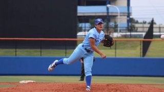 相手打者ねじ伏せる闘志全開リリーバー　東妻勇輔（日本体育大）