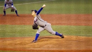 “小さな大エース”武次春哉が流れ呼び込み関西国際大が中部学院大にコールド勝ち【明治神宮大会 1回戦　関西国際大 - 中部学院大】