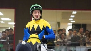 【東京6R/2歳新馬】ルメール「凄く乗りやすかった」カヌメラビーチがデビュー勝ち