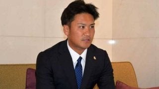 ソフトバンク堀内が現状維持の500万円でサイン　「悔しい思いが強かった」