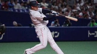 【日米野球】侍ジャパン岡本、13打席目に待望の代表1号！　2回にバックスクリーン特大ソロ