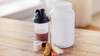 プロテイン女子急増中！正しい飲み方と期待できるうれしい効果