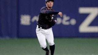 【日米野球】MLB選抜の球宴三塁手、広島田中の遊撃守備を絶賛「センスいい」「気に入った」