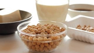 更年期症状の緩和や美肌効果も！女性の味方「エクオール」とは