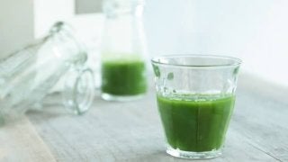 毎食前に青汁を飲むだけのシンプルなダイエット