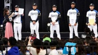 日ハム吉田輝星が背番号「18」披露　夢は侍J入り「もう1回借りを返したい」