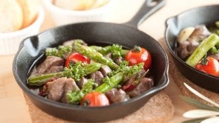 スキレットや鉄鍋を使うだけでこんなに変わる！効果的に鉄分をとる方法