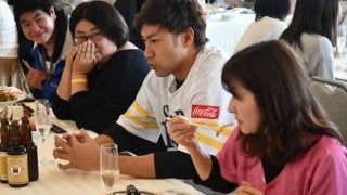 1人3万5000円でも高くない？　鷹ファンフェス高級チケットは今年も大人気