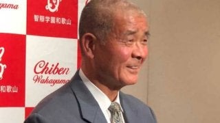 【高校野球】智弁和歌山・高嶋前監督が勇退パーティー　ハム西川含む教え子ら200人超集結
