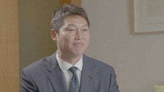 広島の新井貴浩氏が語る丸「もう真っ直ぐな男」、鈴木は「凄いなあ」
