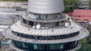 モンスターエナジーFMXライダー東野貴行が地上300mをライド！