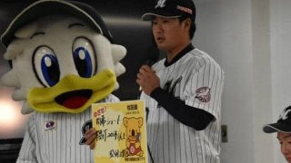 ロッテドラ7松田、遊撃レギュラー獲りへ、“先輩”藤岡に挑戦状「勝負の世界」