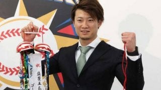 MVPの西武山川が3倍増で1億円突破、阪神鳥谷は現状維持…5日の主な契約更改