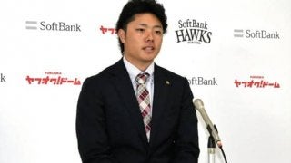 ホークス松本、現状維持の1200万円でサイン「野球やる時間が少なかった」