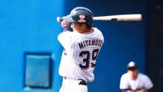 アジアWL優勝決定戦、イースタン選抜が先制　1死満塁から燕・宮本の一ゴロで