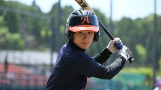 「美人すぎるプロ野球選手」加藤優、“猛特訓”動画を公開「上半身がブルブル…」