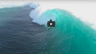 【空撮サーフィン】パイプラインに世界で唯一自分の名前を刻んだ男、脇田貴之