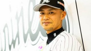 愛されて四半世紀。福浦和也が語る「最下位指名からの2000本安打」