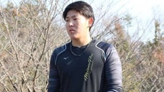 ロッテ安田、1軍定着に向け鈴木に挑戦状　「できればサードで勝負したい」