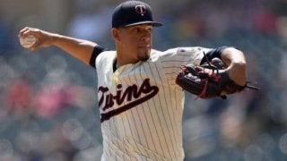 ツインズ右腕が車を一人で押し…　MLB公式が自主トレ動画公開「これこそ力」