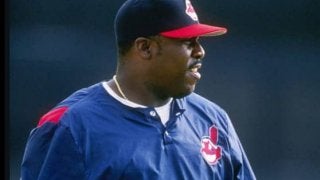 【MLB】外野フライから痛烈ライナーまで…名手たちの“素手キャッチ集”が凄すぎる