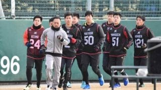 ロッテの新人合同自主トレがスタート！　12分間走トップは地元出身の高卒右腕