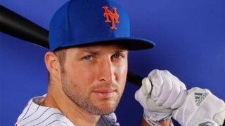 【MLB】野球転向の元NFLスターが2017年ミスユニバと婚約発表　「君は生涯の恋人」