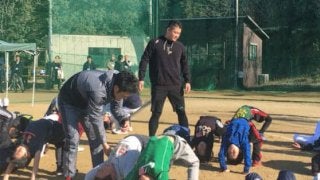 DeNA筒香が野球未経験児童を対象に体験会開催「本当に子供たちが楽しそう」