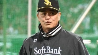 大改修の本拠地お披露目、フード半額　鷹が「シーズンスタートデー」を開催