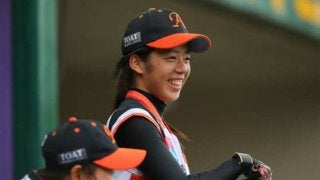 【女子プロ野球】佐々木希が広島・菊池の自主トレに“弟子入り”「とても貴重な時間でした」