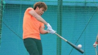 柳田＆福田は「もみじ饅頭」差し入れ　鷹自主トレ公開で\