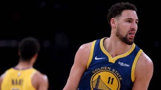 ゾーンに入ったトンプソン、NBAタイ記録の10本連続3ポイントシュート成功