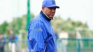 DeNAラミレス監督が日本国籍取得を球団ツイッターで報告　「昨日から日本人です」