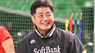 鷹・工藤監督の“驚愕”カーブ動画にファン興奮　「開幕投手あるで！」「現役並み」